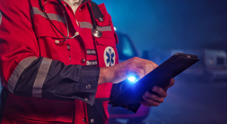 Ratownicy medyczni reagują na projekt ministerstwa. Chcą uprawnień do wykonywania zadań koronera