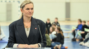 Edukacja zdrowotna leży, są dane. Nowacka: to, co wyprawiał Kościół, przekracza ludzkie pojęcie