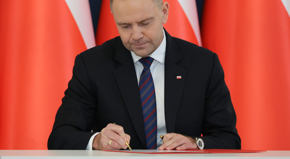 Miliardy z Funduszu Medycznego na NFZ. Karol Nawrocki pokazał konkurencyjny, "uszczuplony" projekt