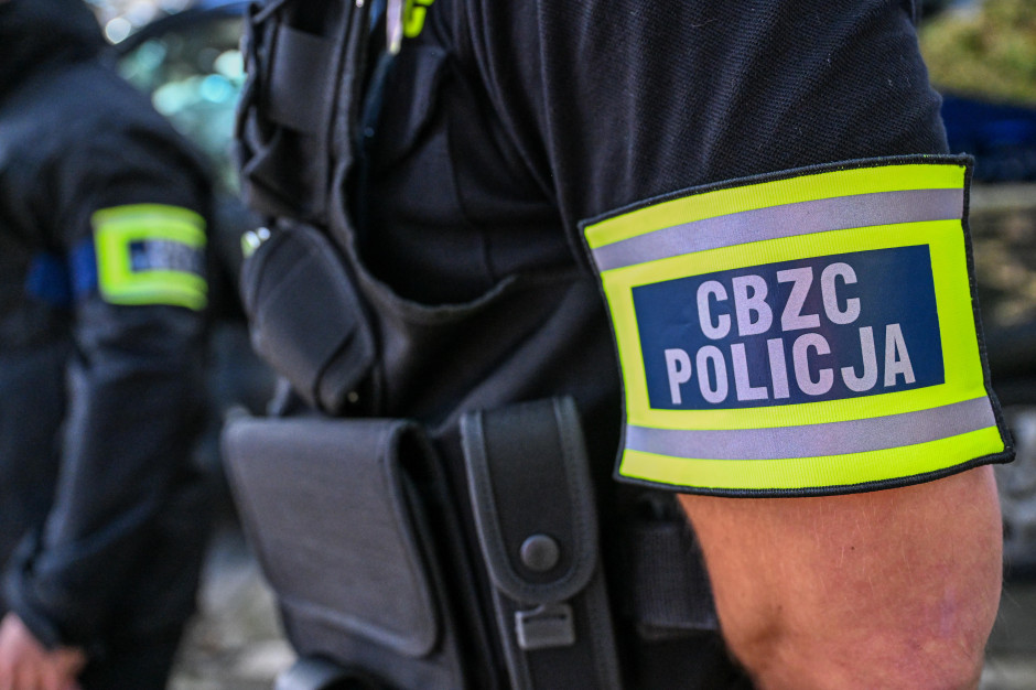 Wąglik, sarin, bomby w szpitalach. 4 lata wodził służby za nos. Samouk z Białegostoku ujęty