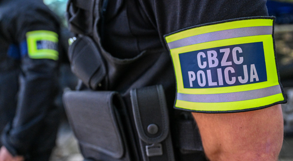 Wąglik, sarin, bomby w szpitalach. 4 lata wodził służby za nos. Samouk z Białegostoku ujęty