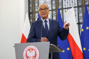 Odważna decyzja nowego Marszałka Sejmu o sprzedaży alkoholu. Podpisał taki zakaz