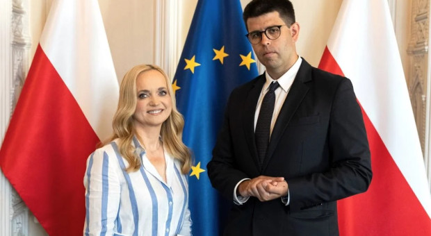 Ministerstwo Zdrowia i lekarze zaostrzają spór. Chodzi o dotacje, wybory w samorządzie i dane o zarobkach
