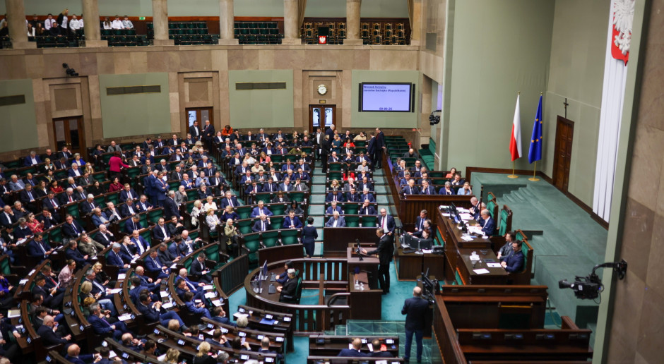 7,6 mld zł dla NFZ. Sejm uchwalił nowelizację ustawy o Funduszu Medycznym