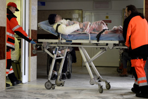 Zrobił 17 tomografii głowy w miesiąc, a inni czekali. Jednak wejdą płatności na SOR?