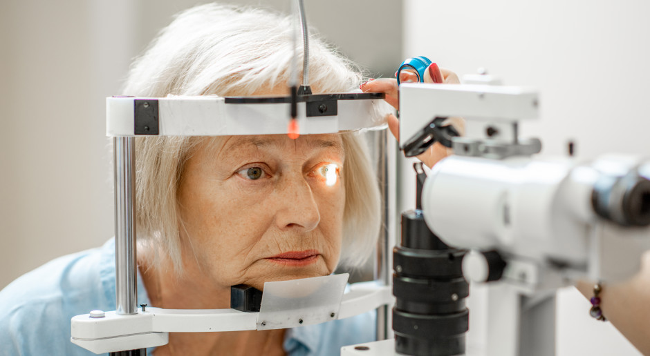 W zaćmie rejestry jak w Szwecji? Ekspertka: niektóre soczewki nie chronią przed mętnieniem