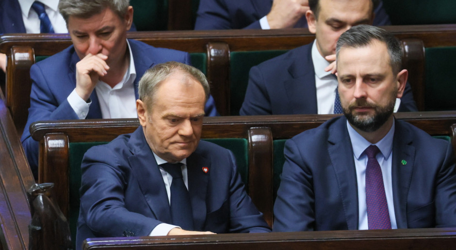 Koniec 800+ na obecnych zasadach. Rząd rozważa drastyczną zmianę dla rodziców