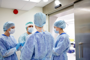 Sześć miesięcy zamiast roku. Ważne zmiany w szkoleniu lekarzy