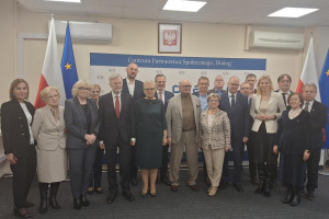 20 lat negocjacji, które były i są trudne. "Alternatywa dla rozmów na ulicy"