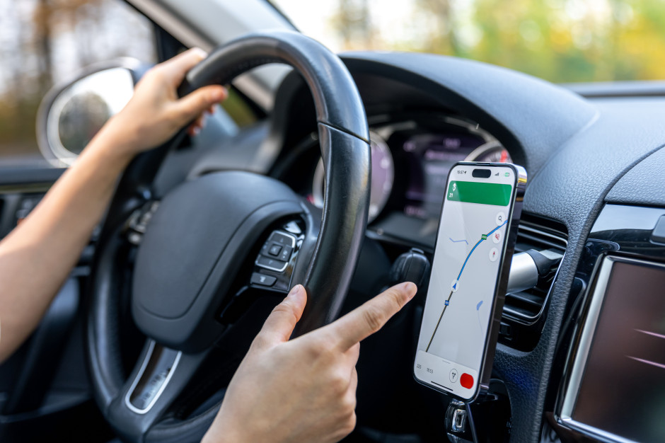 500 zł mandatu za nawigację. Policja nie będzie mieć litości