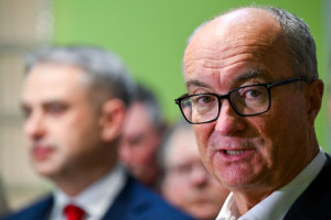 Czarzasty nie traci czasu w kwestii alkoholu. Poselskie projekty z numerami druków