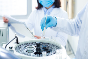 Minimalnie 100 miejsc szkoleniowych z medycyny laboratoryjnej. Znamy kwoty dofinansowania