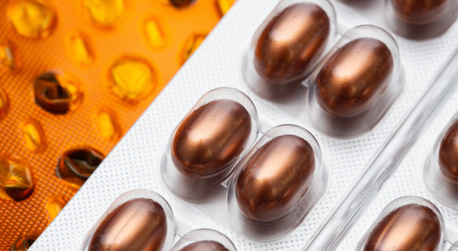 Bije rekordy popularności. Kobiety po 40. biorą go codziennie, ale eksperci ostrzegają