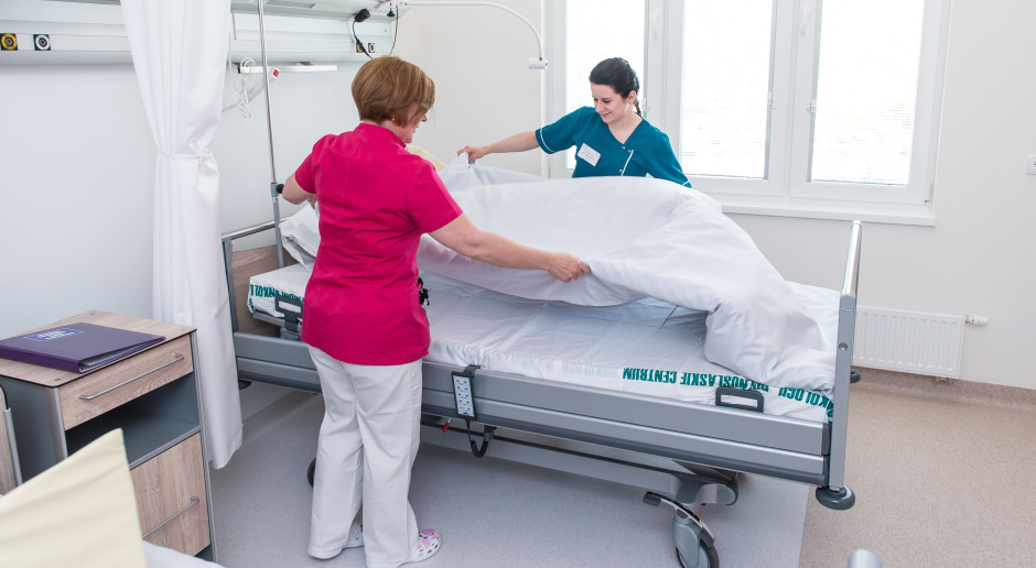 Barometr Zawodów 2026: w ochronie zdrowia zabraknie rąk do pracy. Pełna lista