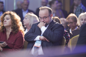 Krajowi producenci ostrzegają. Oto skutki cięć w programie bezpłatnych leków