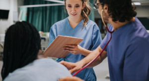 Jednak likwidacja. Resort zdrowia odkrywa karty w sprawie stażu dla lekarzy