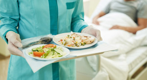 Koniec "Dobrego posiłku w szpitalu", wejdzie nowy standard. Padają pytania o pieniądze