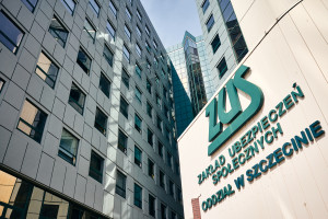 ZUS otwiera worek z pieniędzmi. Ci emeryci dostaną wyrównania