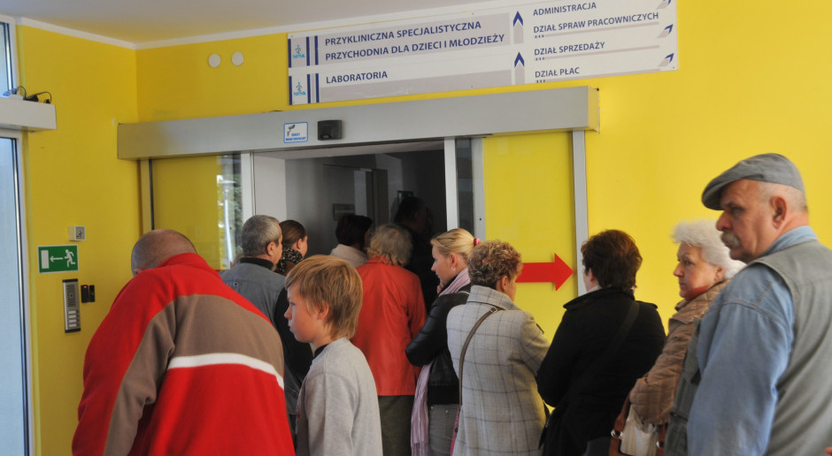 Koniec ukrywania kolejek do specjalistów. NFZ zmienia zasady gry