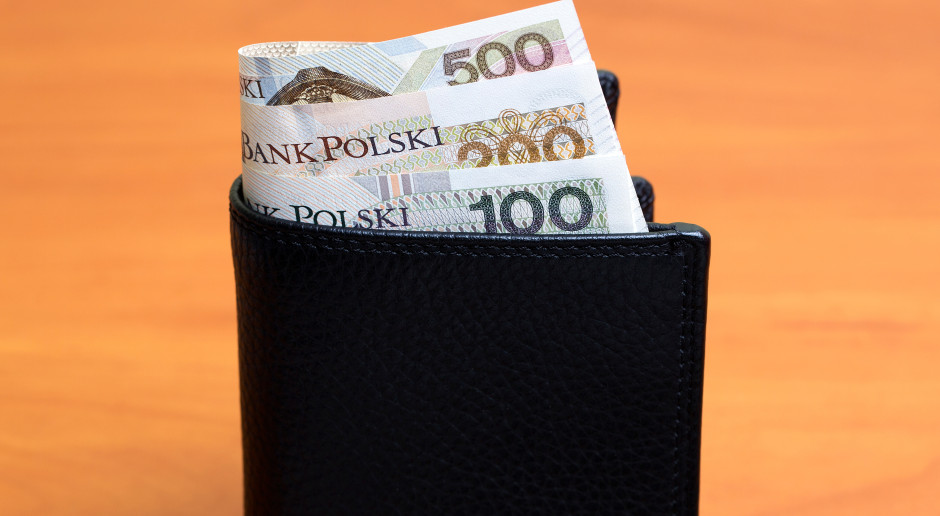 Koniec przyjmowania wniosków za kilka dni. Od 500 do 3 500 zł czeka