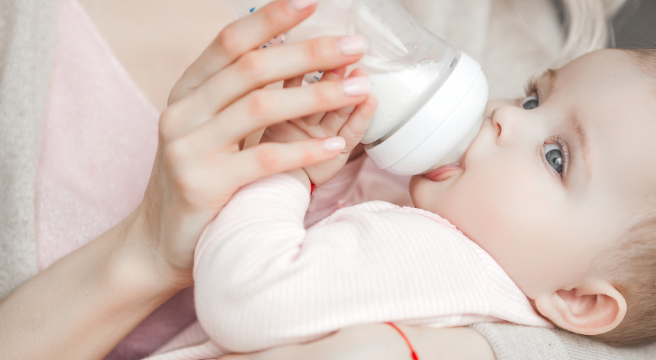 Pilne ostrzeżenie GIS. Groźna bakteria w popularnym mleku dla niemowląt