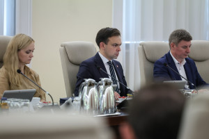 Wyższe nakłady na zdrowie w 2026 r. NFZ z większą dotacją, w tle pytania o finansowanie ABM ze składki