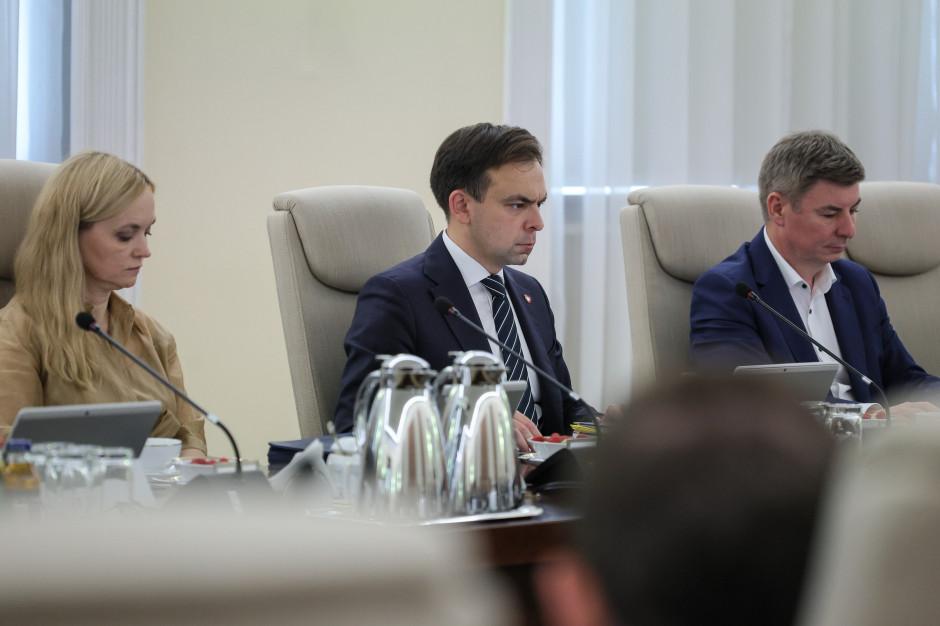 Wyższe nakłady na zdrowie w 2026 r. NFZ z większą dotacją, w tle pytania o finansowanie ABM ze składki