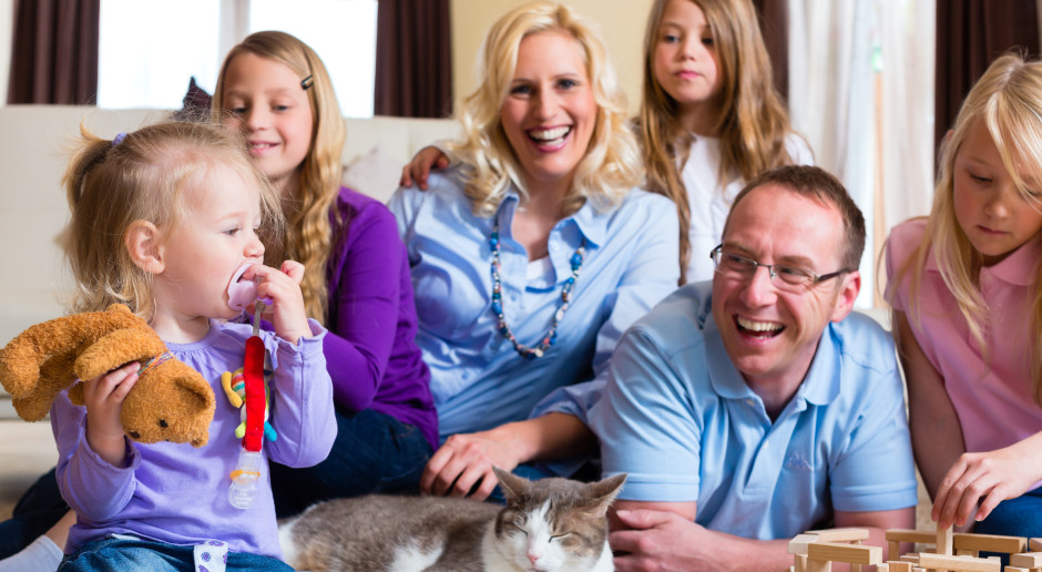 Zaskakujące korzyści dla posiadaczy Karty Dużej Rodziny w 2026 r.