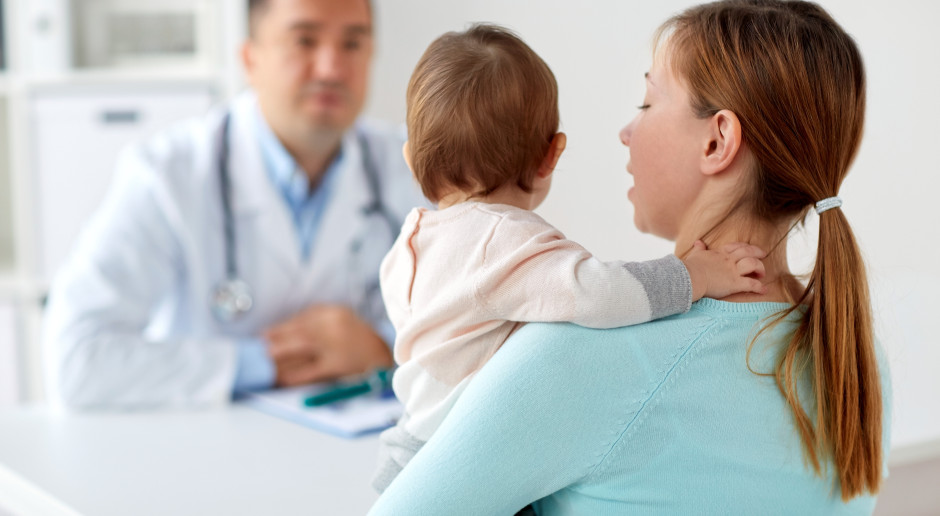 Prof. Jackowska: w większości dzieci w Polsce są zdrowe, ale jest konieczność monitorowania losów każdego z nich