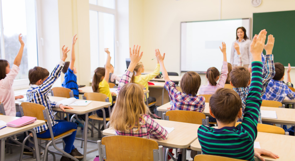 Długa przerwa świąteczna w szkołach. Uczniowie zacierają ręce