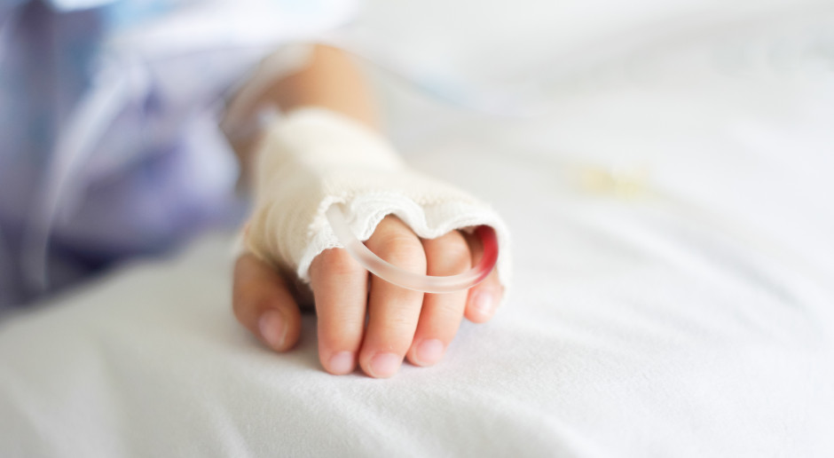 USA: Lekarz popełnił błąd; chodziło o przecinek. Nie żyje dwuletni chłopczyk