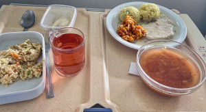 Pielęgniarki, dietetycy i logopedzi chcą decydować o szpitalnych posiłkach. Ponad 200 uwag do projektu