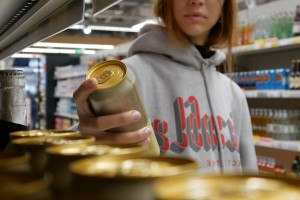 Coraz większa presja na alkohol. 7 petycji przeciw reklamom i promocjom, które mogą zmienić polskie prawo