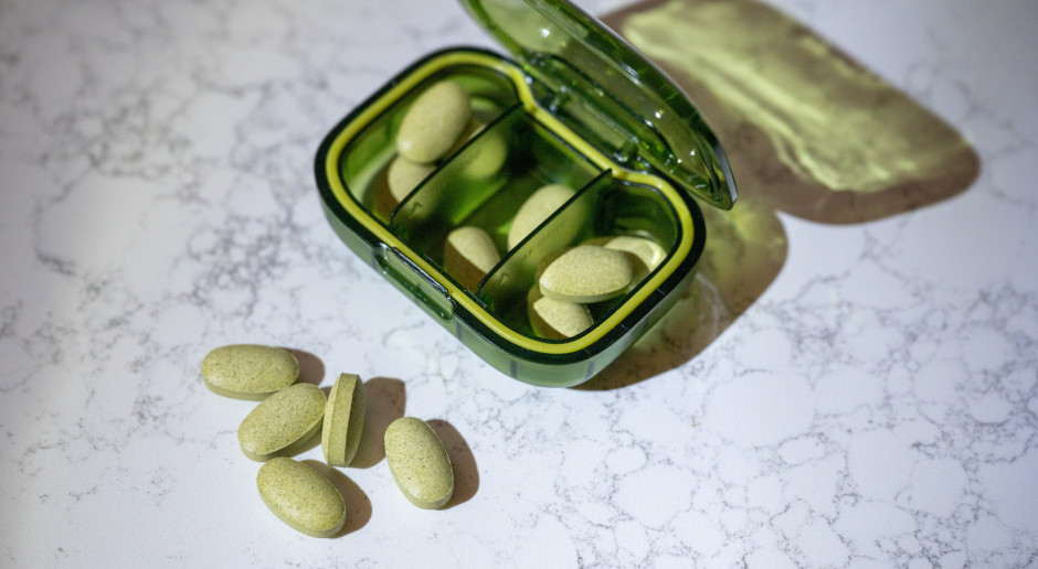 Trzykrotnie wyższe ryzyko zgonu. Naukowcy: groźny niedobór znanej witaminy