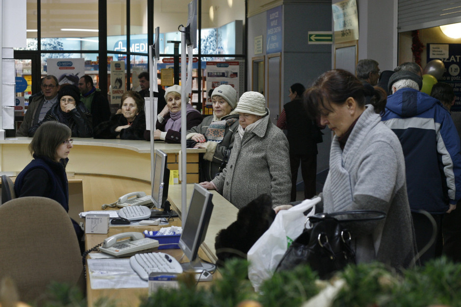 Rząd mówi wprost: leczenie kosztuje więcej. Program zostaje
