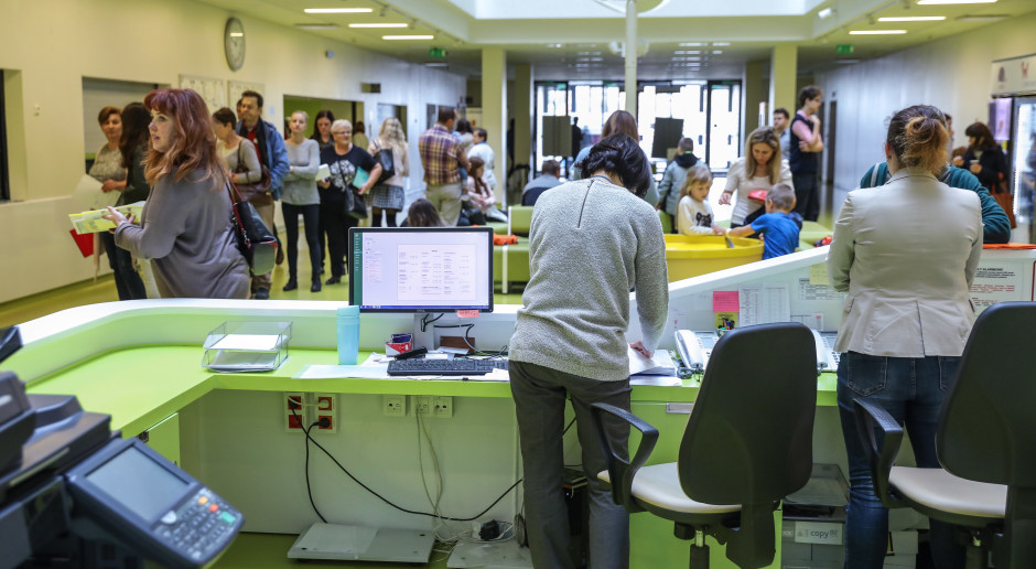 Od PiS po Razem. Kryzys w zdrowiu katalizatorem wyścigu na pomysły