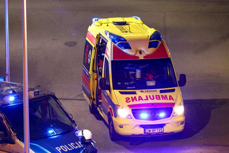 Z tym Polacy łączą alkohol. Lekarka: krwawienia z przewodu pokarmowego, wątroba do wymiany