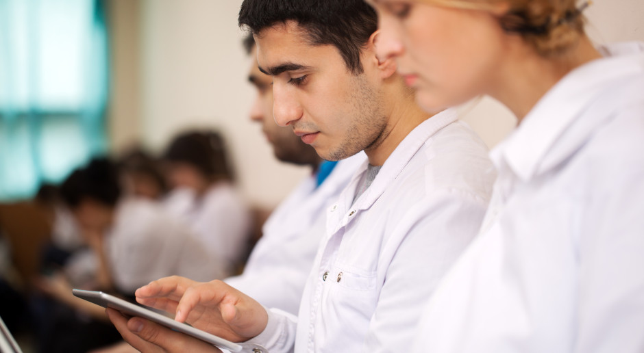 Nie tylko skrócenie stażów. Ministerstwo planuje w 2026 roku duże zmiany w kształceniu lekarzy