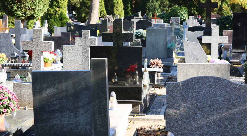 3183 zł za pochówek. Rodzina musi wnieść tzw. opłatę eksploatacyjną