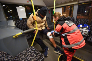 Surowsze kary weszły w życie. 5 lat więzienia za atak na osoby ratujące innych