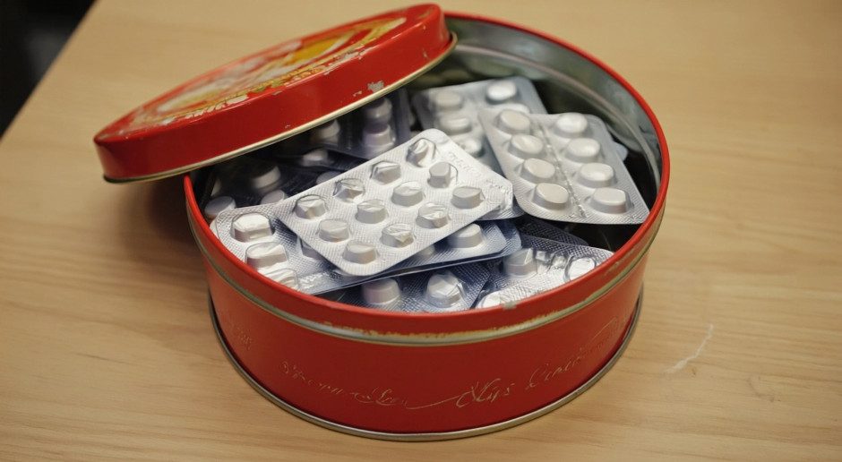 Powinny zniknąć już dawno. Zaburzają pracę serca, powodują halucynacje