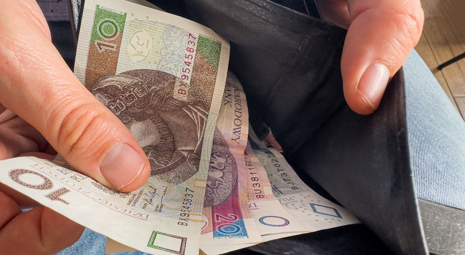 Pieniądze wyparują z portfeli Polaków. Zmiany wchodzą po cichu