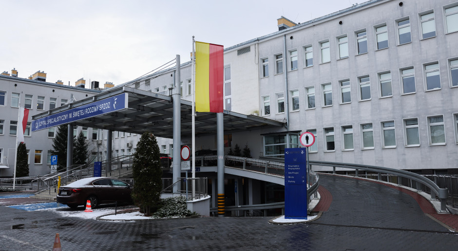 Prokuratura bada sprawę śmierci ciężarnej pacjentki z Warszawy. Jaki gaz podano w masce tlenowej?