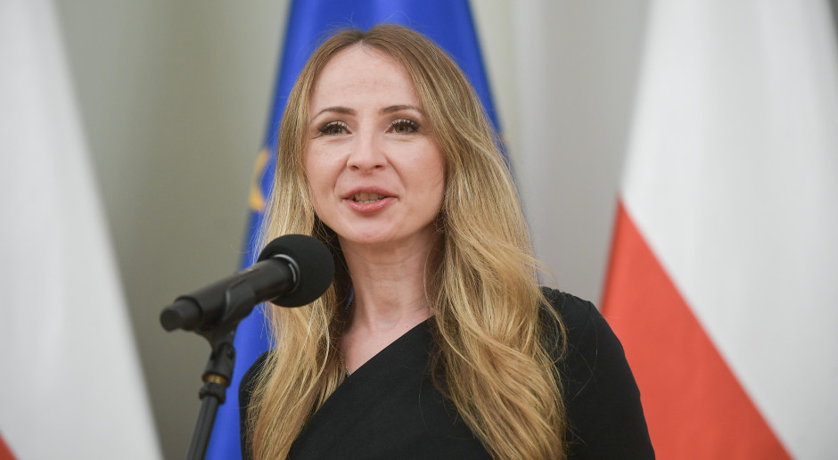 Krótszy dzień pracy dla pracujących rodziców. Posłowie zdecydowali, resort zabiera głos