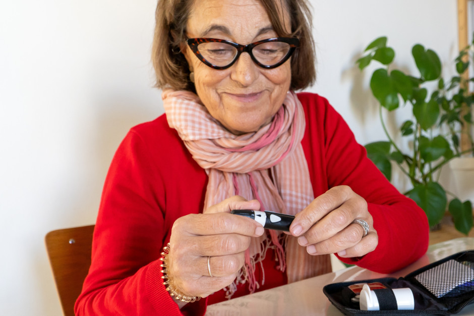 215 zł co miesiąc bez względu na dochód. Należą się milionom przy tej chorobie