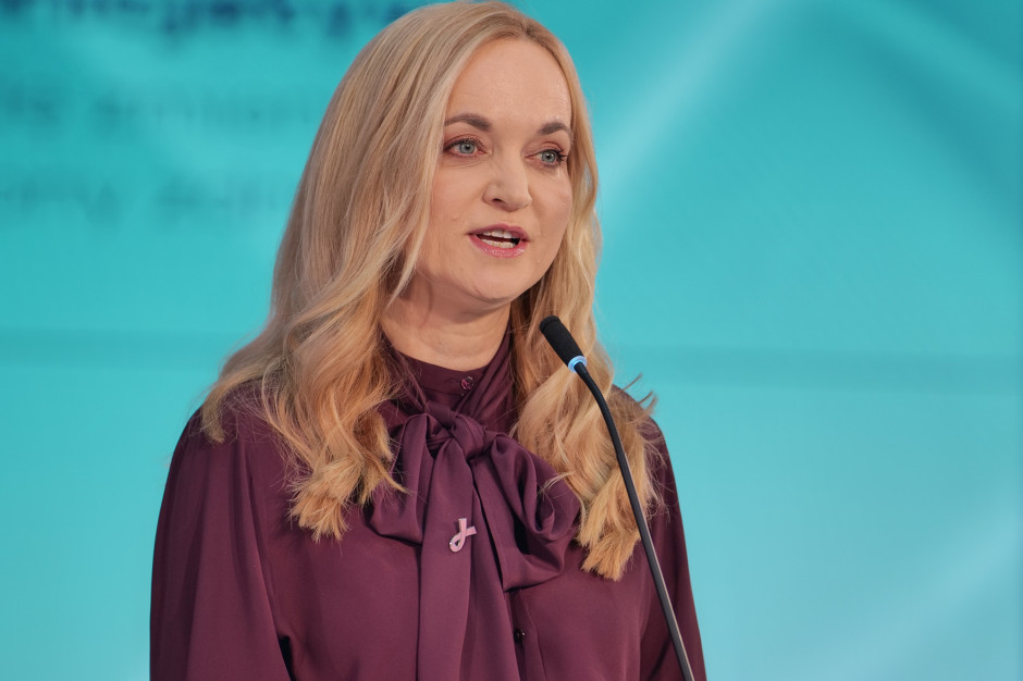 Dwa pomysły ministry zdrowia na krótsze kolejki. Mówi też, co z porodówkami i składką