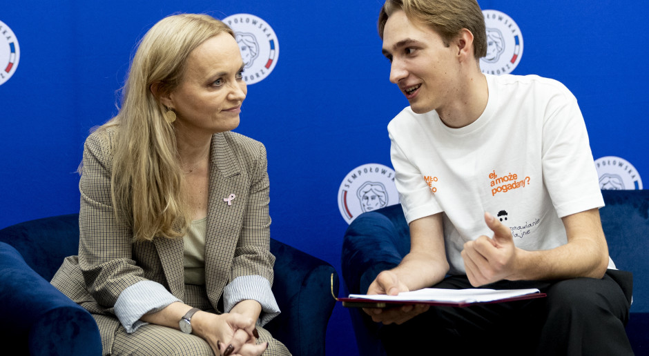 Co i jak piją Polacy: dominuje piwo. Czy politycy zakażą jego reklamy?