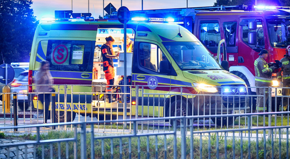 Przypadkowe znaki zapytania utrudniają interpretację kart z pogotowia