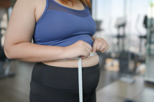 Nie pomoże dieta ani ćwiczenia. Choroby, przez które nie schudniesz (LISTA)