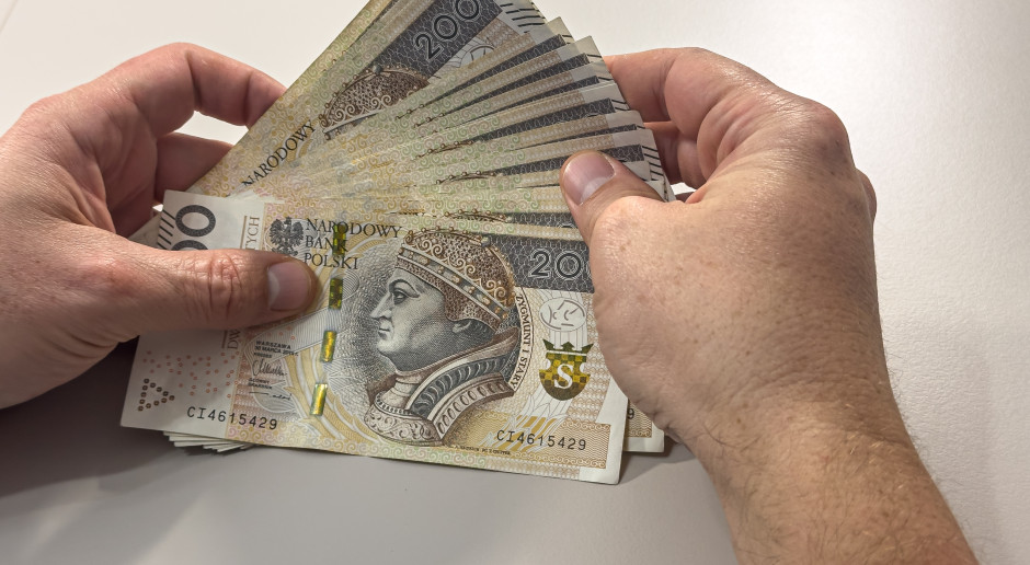 Ferie zimowe z dopłatą do 3631,20 zł. Nie każdy pracownik o tym wie